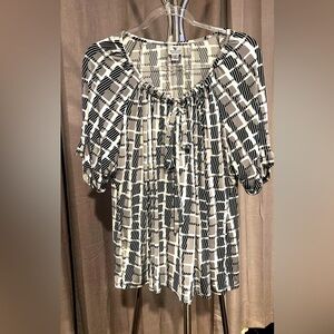 Worthington Black and White Smocked Puff Sleeve blouse with tie knot.